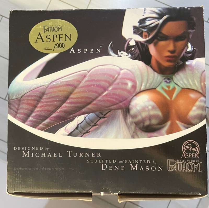 Michael Turner`s Fathom Aspen Collectable Statue - 370/900 Limited