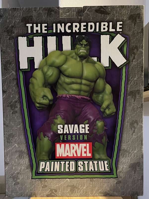 Bowen Designs The Incredible Hulk Painted Statue Savage Version - - 882/1900 Limited