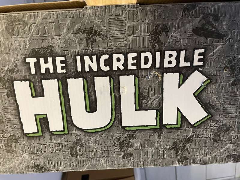 Bowen Designs The Incredible Hulk Painted Statue Savage Version - - 882/1900 Limited