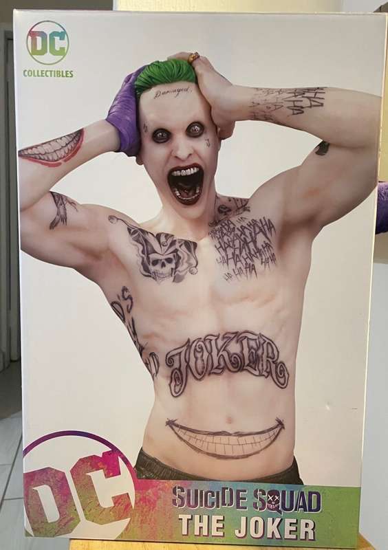 Suicide Squad The JOKER 1:6 Scale Statue by DC Collectibles