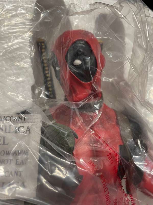 Gentle Giant Deadpool Mini-Bust Marvel Limited Edition - - 1381/1700