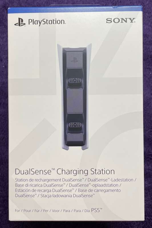 PlayStation 5 Hardware - PS5 Dualsense Charging Station