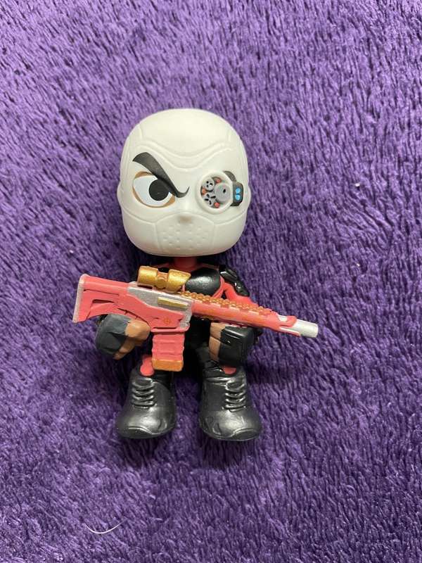 Funko Mini - Suicide Squad - Deadshot with Mask