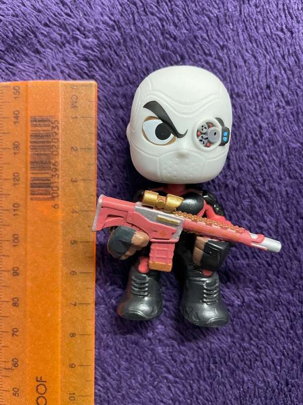 Funko Mini - Suicide Squad - Deadshot with Mask