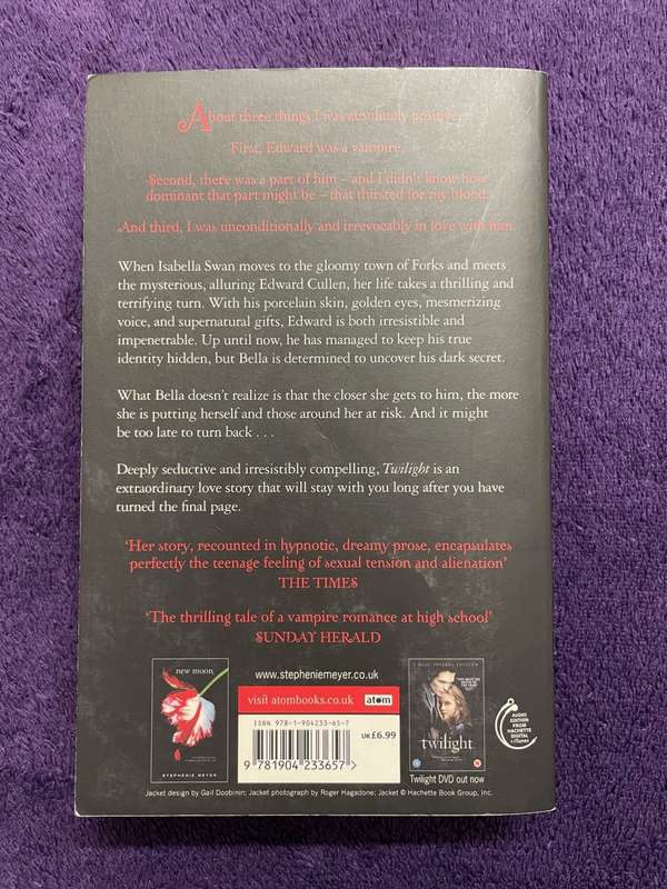The Twilight Saga Collection 4 Books (Softcover) - Stephenie Meyer