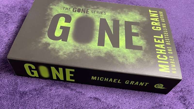Gone (The Gone Series) Book 1 (Softcover) - Michael Grant