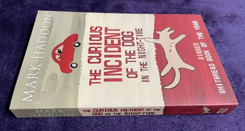 The Curious Incident of the Dog In the Night-time (Softcover) - Mark Haddon