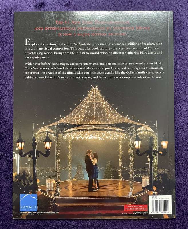 Twilight - The Complete Illustrated Movie Companion by Mark Cotta Vaz (Softcover)