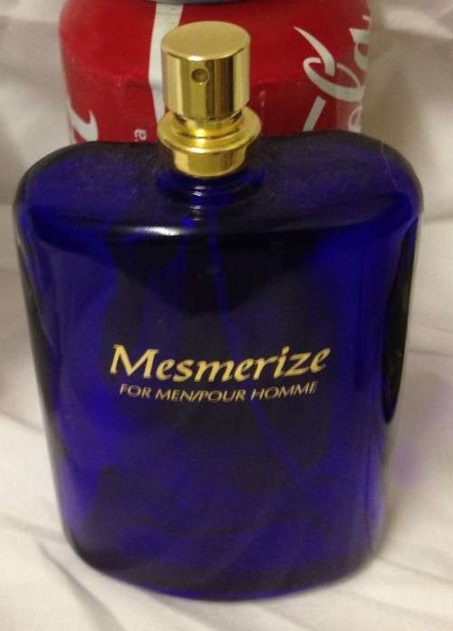 BOTTLE *MESMERIZE PERFUME -EMPTY1flask shapeCOBOLT BLUE!!!L@@K lots pictures**
