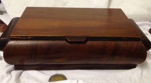 VINTAGE SOLID WOOD JEWELLRY BOX HINGED LIFT UP LID -FABRIC INTERIOR+BOTTOM-HANDLES ON EACH SIDE