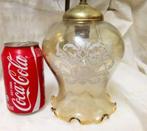 SCONCE METAL WALL LIGHT FITTING+GLASS SHADE Champagne white decor 1 frill has chip