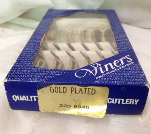 GOLD PLATED-220-8045 6 -TEA SPOON- QUALITY STAINLESS STEEL CUTLERY VINERS stamped STAINLESS STEEL] -