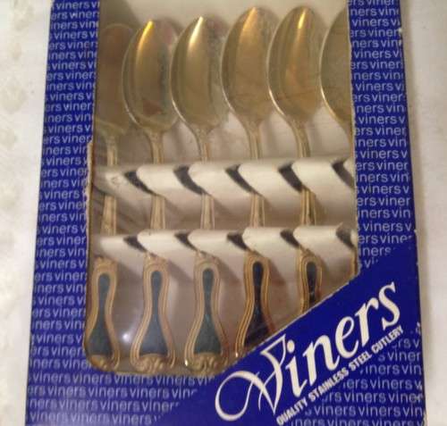 GOLD PLATED-220-8045 6 -TEA SPOON- QUALITY STAINLESS STEEL CUTLERY VINERS stamped STAINLESS STEEL] -