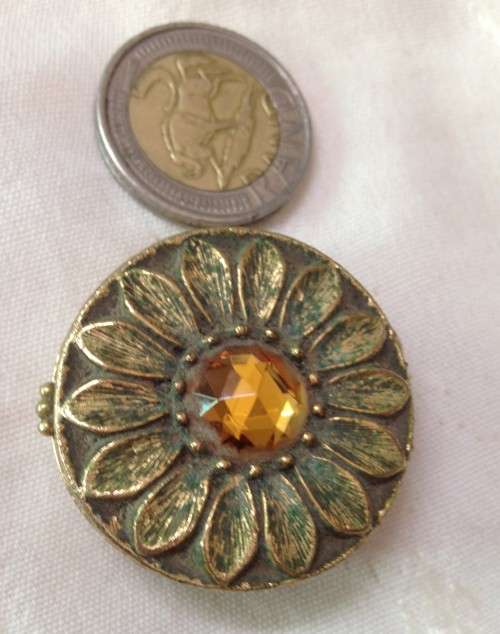 1950*CompactGOLD TONE has lovely Stone Embossed small Look at My BUY NOW Listings NO