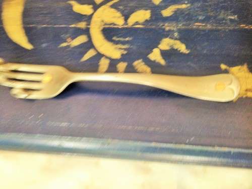 BOX -FORK HANDEL *LIFT UP *HINGED LID Inside*MIRROR-TLC turn into nice memories/jewellery box