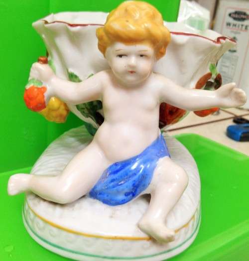 Vase - 1 Putti holding top round bowl made by TA JAPAN CERAMIC VASE