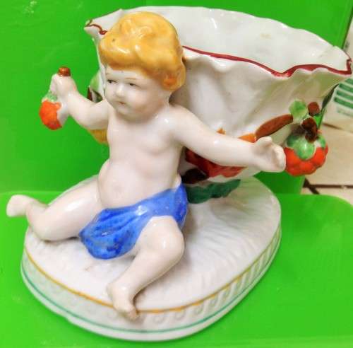 Vase - 1 Putti holding top round bowl made by TA JAPAN CERAMIC VASE