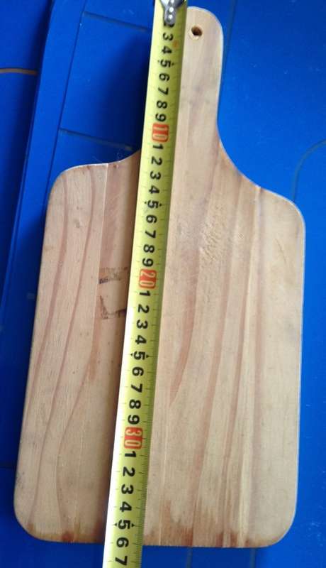 WOOD CHOPPING BOARD HAS HOLE IN HANDLE TO HANG!!!GREAT COUNTRY HOME KITCHEN DECOR!!