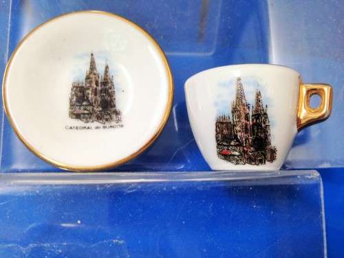 MINIATURE`s -2 X DUO-CERAMIC +JUG LIMOGES  chip