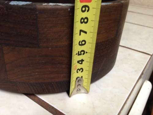 EXQUISITE 3WOOD BOWLS 2 BIG HEAVY CARVED FRIEZE+PLAIN HAS SIEVE rusted!GREAT COUNTRY HOME DECOR!!!!