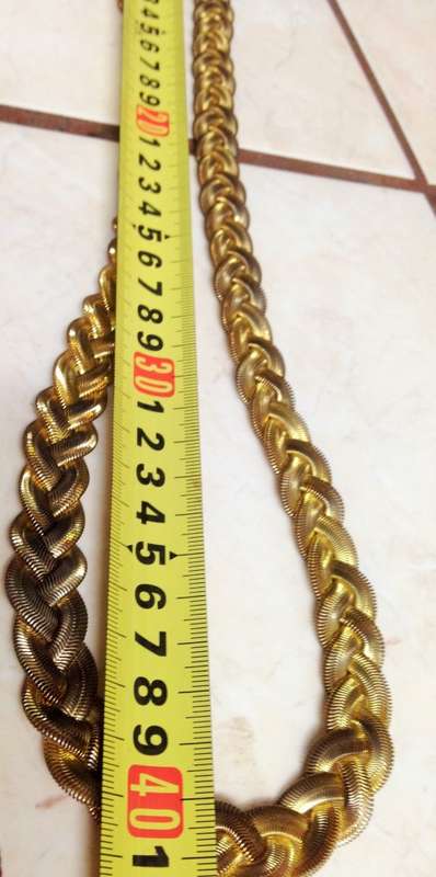 1 Belt  - Vintage -weave design - Gold tone metal