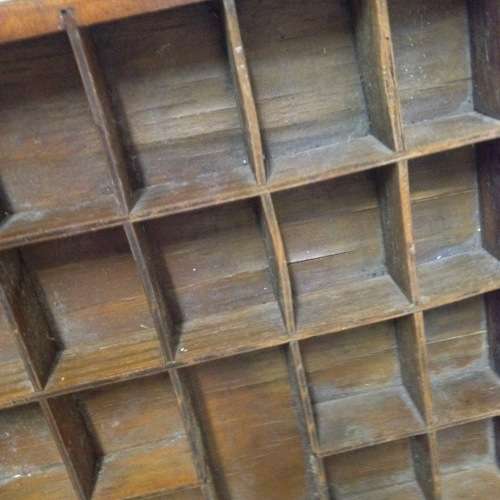 42-Spaces*PRINTER TRAY-OLD WOOD SHOWS WARE!!GREAT COUNTRY HOME DECOR!!L@@K AtmyBUY NOW*NO WAITING