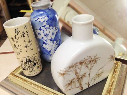 POTs - 3 Oriental decor on each  bridge+script White  leaves LOOK At My Buy Now items NO WAITING