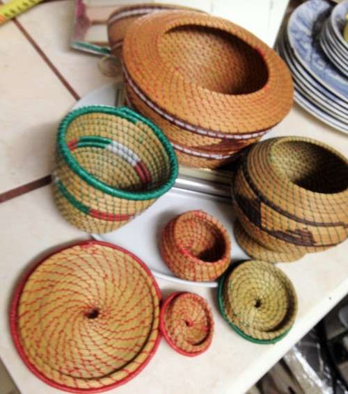 EXCEPTIONAL QUALITY Ethnic 4 items  SMALL HAND WOVEN[3 LIDDED 1not] BASKETS -VENDA TRIBAL ART DESIGN