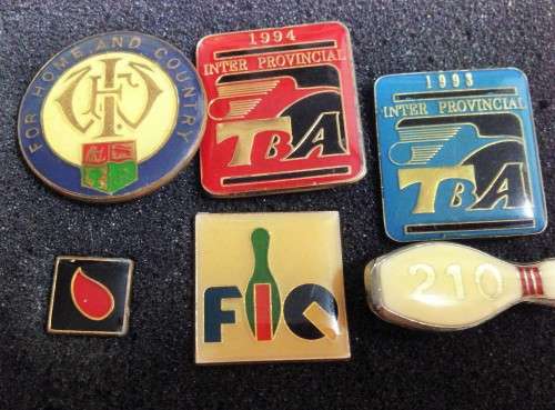 6 ASSORTED METAL BADGESl@@K at My BUY NOW items-NO WAITING+!!GREAT COUNTRY HOME DECOR