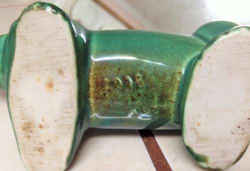 LUCIA GREEN SAUSAGE DOG VASE*NUMBER 2008