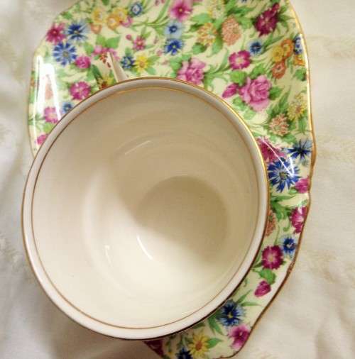 Royal Winton Grimwades CHINTZ PATTERN"Kew"*Tennis Snack set!!!GREAT COUNTRY HOME DECOR !!!