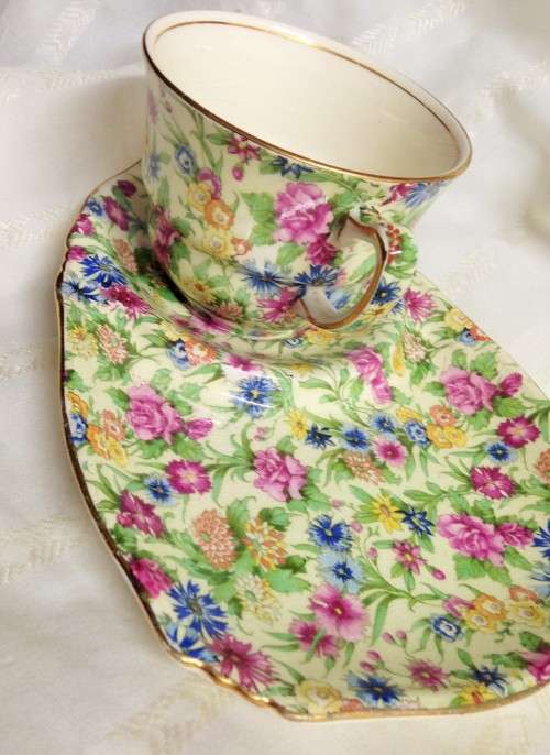 Royal Winton Grimwades CHINTZ PATTERN"Kew"*Tennis Snack set!!!GREAT COUNTRY HOME DECOR !!!