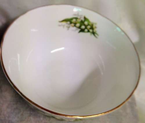 MELBA-SUGAR BOWL -Bone China H4 -England  DESIGN!!!GREAT COUTRY KITCHEN DECOR!!!