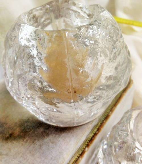 SWEDEN 1742*KOSTA BODA2"SNOWBALL"eachWeigh712 gramVotiveThick glass + 2 SMALL CONTROALL FOR ONE BID