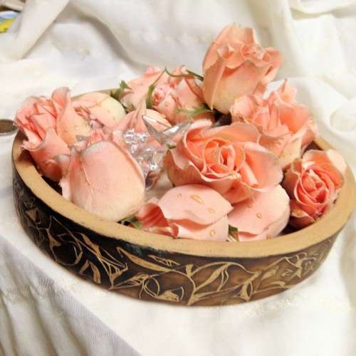 *POTTERY` shallow dish bowl Sides decorated !!Artist signed* Kim*