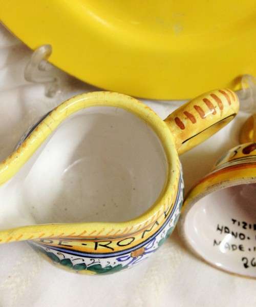 1 JUG + BELL Made in ITALY ROMA Souvenir