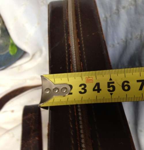 VINTAGE LEATHER CASE MINOLTA CAMERA CO.LTD JAPAN HAS SHOULDER STRAP