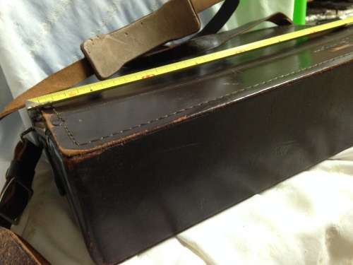 VINTAGE LEATHER CASE MINOLTA CAMERA CO.LTD JAPAN HAS SHOULDER STRAP