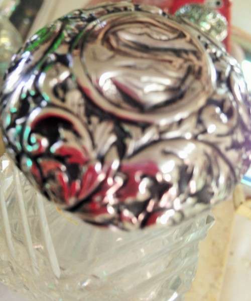 HALLMARKED SILVER COLLAR ON LIFT OFF LID( hallmark pictures)CRYSTAL+STOPPER-PERFUME BOTTLE *damage