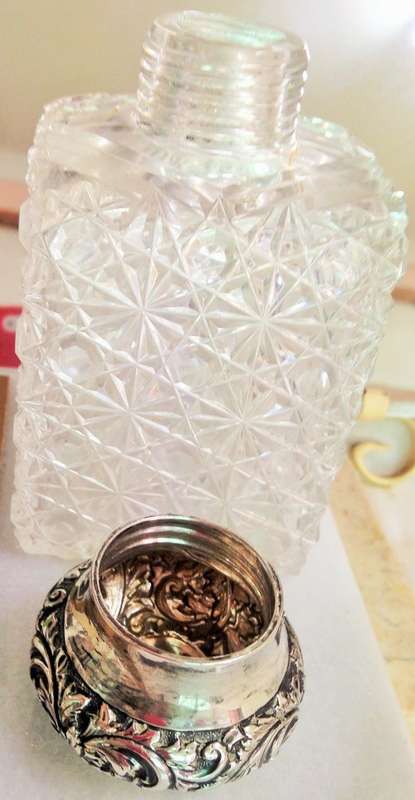 HALLMARKED SILVER COLLAR ON LIFT OFF LID( hallmark pictures)CRYSTAL+STOPPER-PERFUME BOTTLE *damage