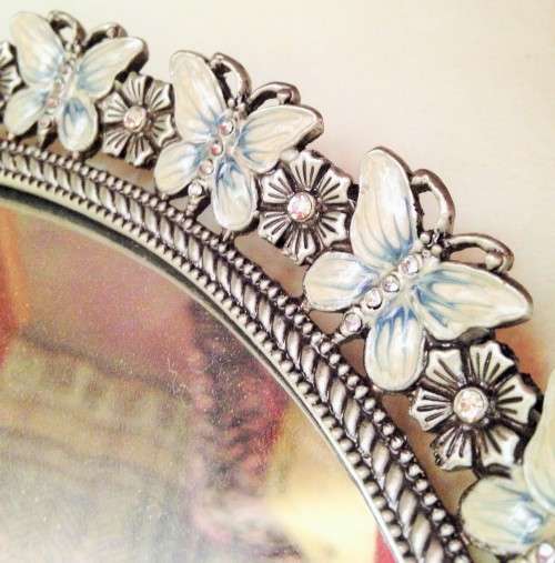 BUTTERFLYS ENAMELED FLOWERS CRYSTALS*MIRROR TRAY*GREAT COUNTRY HOME DECOR*L@@KatMy*BUYNOW*NO WAITING