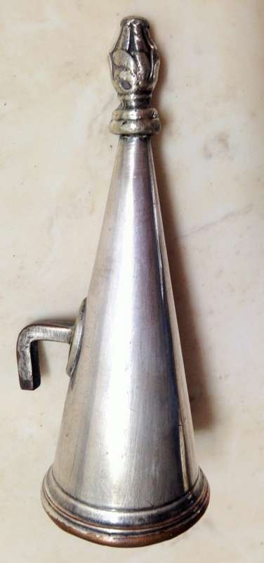 1CANDLE SNUFFER-METAL INTRICATE FINAIL DESIGN*GREAT COUNTRY HOME DECOR!L@@Kat MY*BUY NOW*NO WAITING!