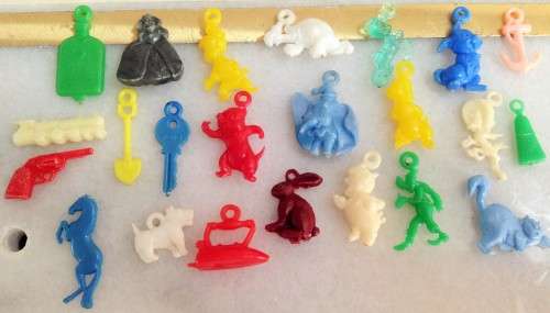 22 VintgeCHARMS  GREAT COUNTRY HOME DECOR!L@@KaTmy*BUY NOW items*NO WAITING