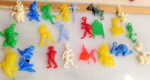 22 VintgeCHARMS  GREAT COUNTRY HOME DECOR!L@@KaTmy*BUY NOW items*NO WAITING