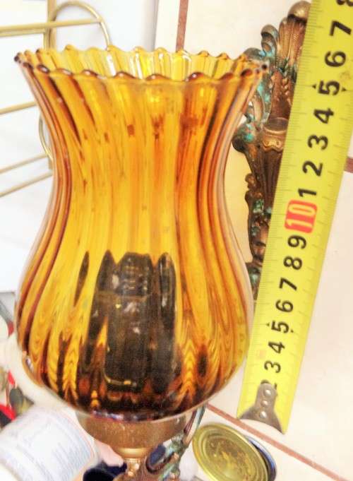 2bid per each onexFRENCH FleurdesignBRASScoat*RIBBED AMBER GLASS SHADE *GREAT COUNTRY HOME DECOR