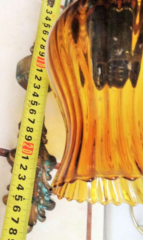 2bid per each onexFRENCH FleurdesignBRASScoat*RIBBED AMBER GLASS SHADE *GREAT COUNTRY HOME DECOR