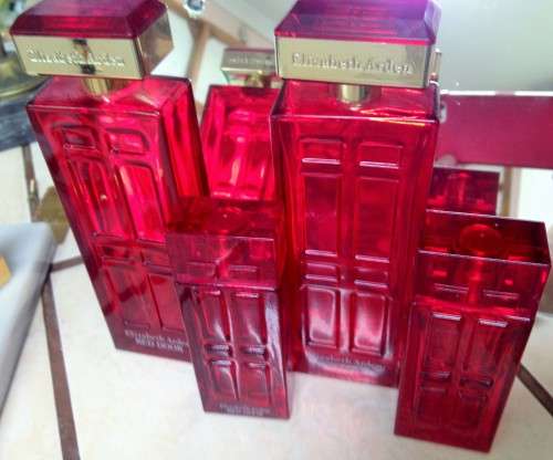 **EXQUISITE**4EMPTY PERFUME BOTTLES*Red Door*GREAT COUNTRY HOME DECOR*L@@KatMy*BUYNOWitemsNO WAITING