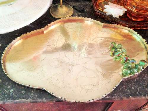 BRASS TRAYembossedseratedL355mmGREAT COUNTRY HomeDECOR*L@@Kat MY*BUY NOW*NO WAITINGnot includedGlas