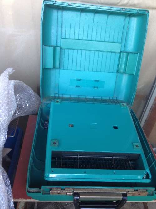 TYPEWRITER OLIVETTIE STUDIO 45manual+CaseWorking*GREAT COUNTRY HOME DECOR*L@@KatMyBUYNOW**NO WAITING