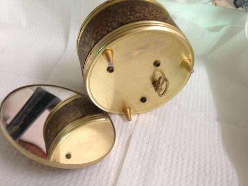 WIND-UP MUSICAL COMPACT POWDER BOXhamirror*WORKING*GREAT COUNTRY HomeDecorL@@KatMy*BUYNOW*NO WAITING